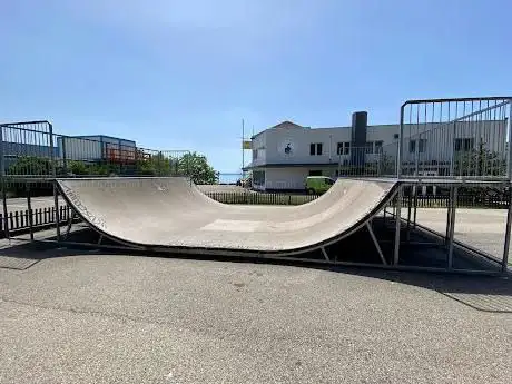 Photo de Skatepark Vertical Quai Robert-Comtesse