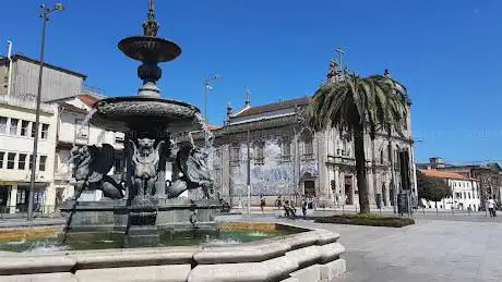 Fontaine des Lions
