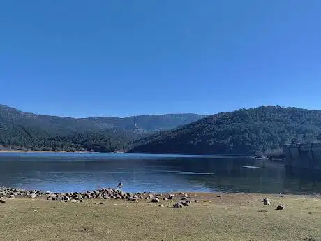 Photo de Ãrea Recreativa La Jarosa