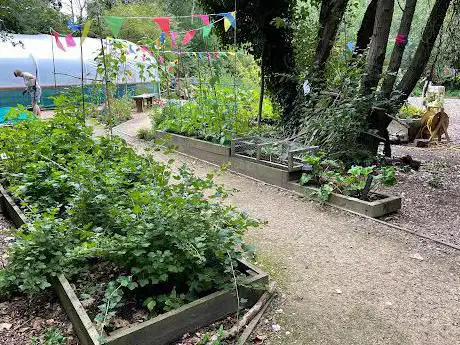 Photo de Cleavley Community Forest Garden
