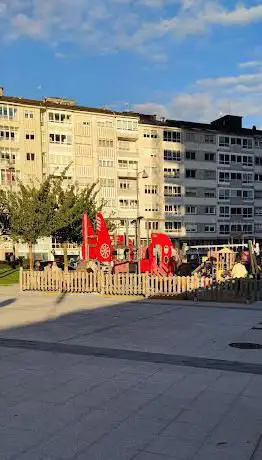 Parque infantil Plaza de Bretaña