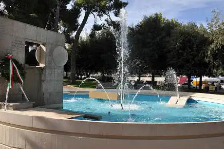Photo de Fontana dell'emigrante