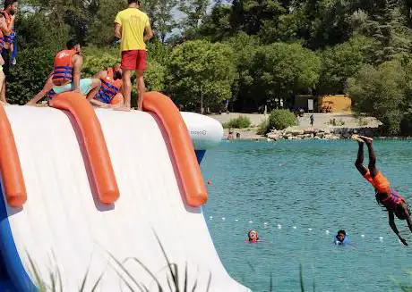 AquaJump | O'Vannades