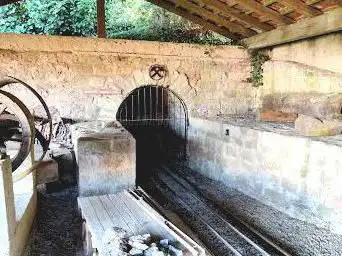 Photo de Kalkbergwerk am Königsberg