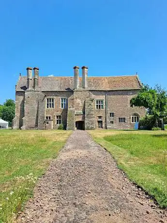 Photo de Acton Court
