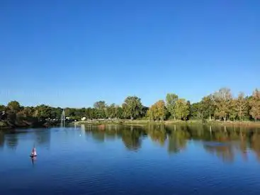 Photo de Water area of ​​Cournon d'Auvergne