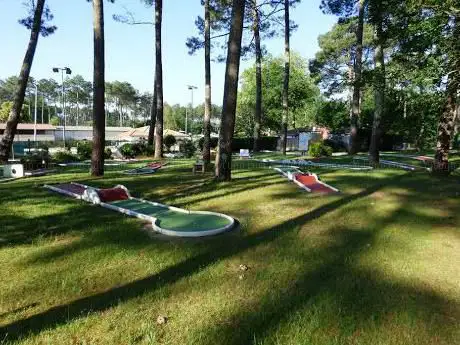 Photo de Mini golf Bias