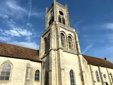 Photo de Eglise Saint-Nicolas de Neauphle-le-Chateau