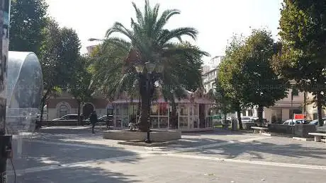 Piazza Giuseppe Garibaldi