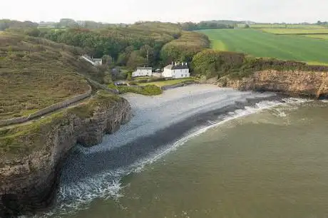 Tresilian Bay Beach
