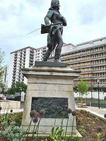 statue Rouget de Lisle