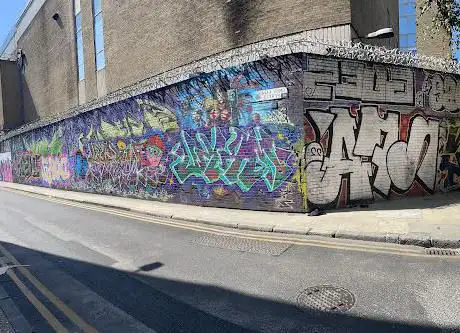 Photo de Grey Eagle Graffiti wall