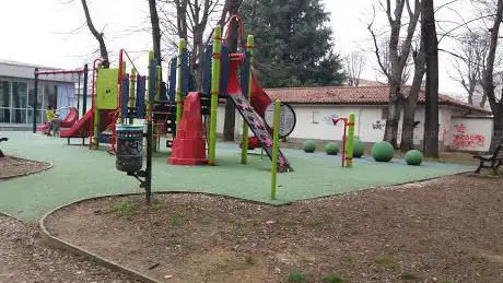 Parco giochi Biblioteca