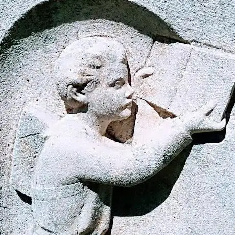 Photo de Elena Fortun Monument