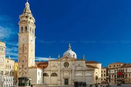 Photo de Parrocchia di Santa Maria Formosa
