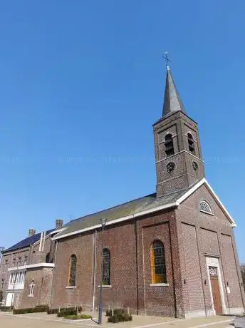 église Sint-Quirinus de Viversel