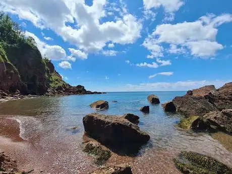 Photo de Whitsand Beach