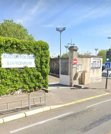 Photo de Public Library