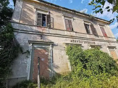 Photo de Ex stazione ferroviaria di Badoere-Levada