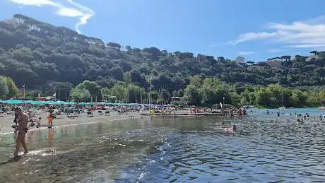 Photo de spiaggia pubblica