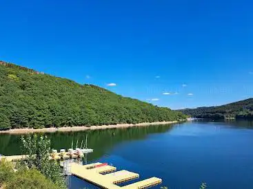 Floating bridge de Lultzhausen