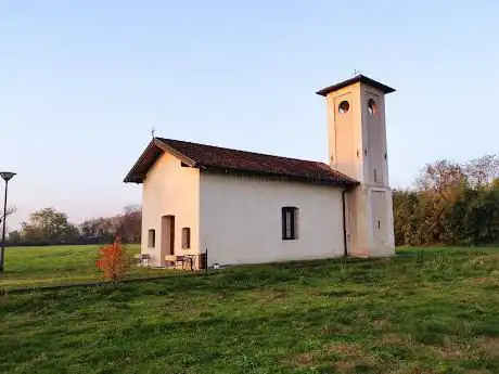 Photo de Chiesa di Santa Maria alla Brughiera