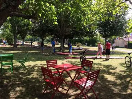 Photo de Mini Golf et location de vélos