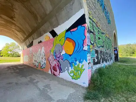 Photo de Street Art du Pont des Lônes