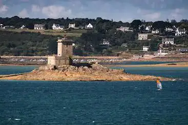 Phare de l'île Noire