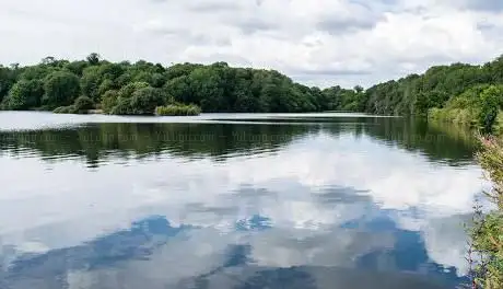 Photo de Loompit Lake