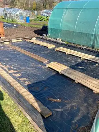 Photo de Poorlots Allotments