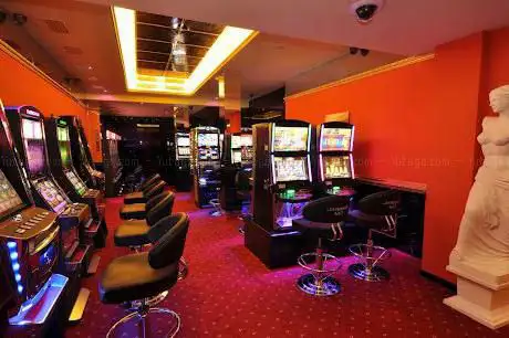 Photo de Admiral Club