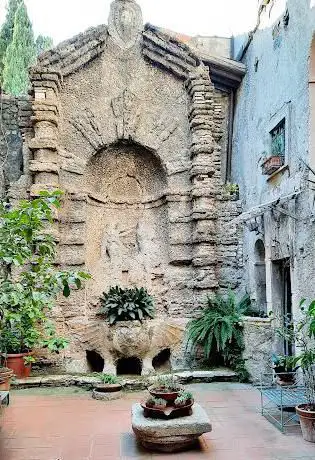 Casa Gotica