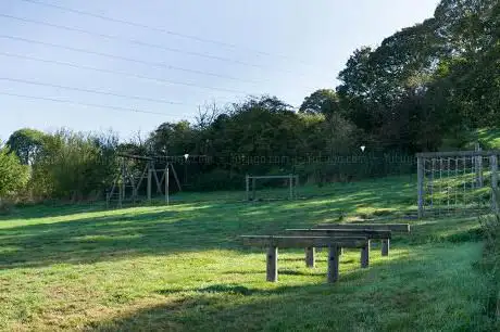 Cotton End Park Long Buckby