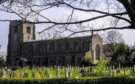 Photo de Church of St James