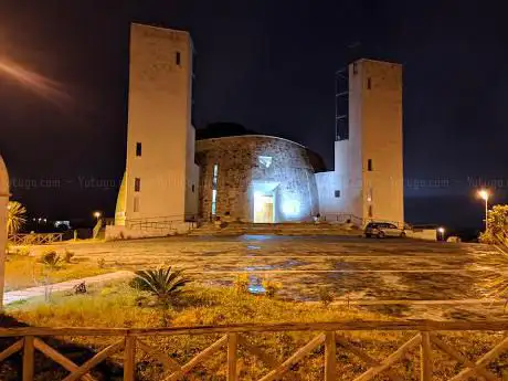 Photo de Church of Jesus The Savior