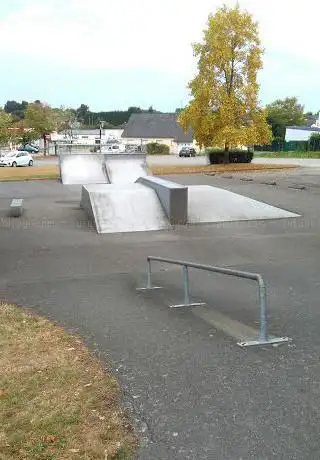 Photo de Sérent Skate park