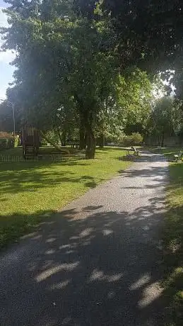 Photo de Parco pubblico Lissone - via Pestalozzi