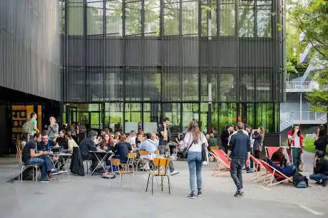 Photo de Arsenic – Centre d'art scénique contemporain