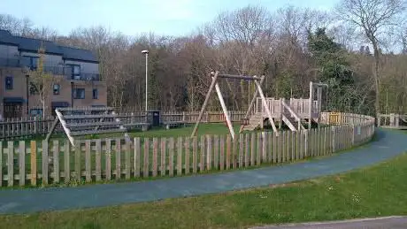 Photo de Childrens Playground