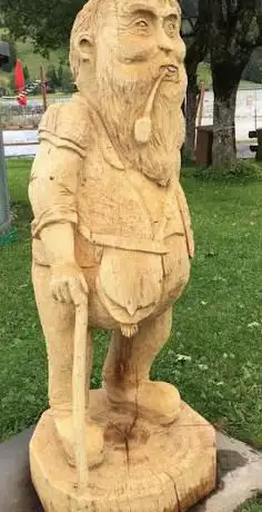 Yanick Vogelsang - Skulpturen als Geschenkidee
