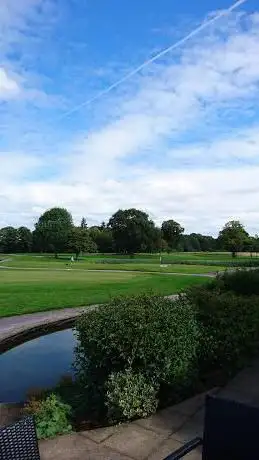 Photo de The American Golf National Golf Academy