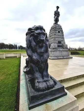 Photo de 51st (Highland) Division Memorial