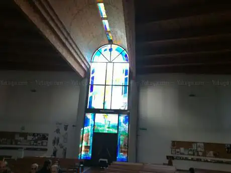 Photo de Church of the Resurrection