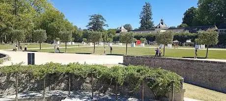 Photo de chateau de pizay Garden
