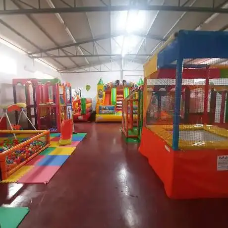 Photo de Salti di gioia - parco giochi e feste