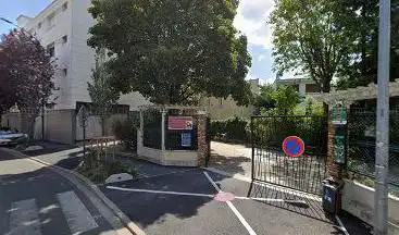 Entrée ouest promenade île de beauté