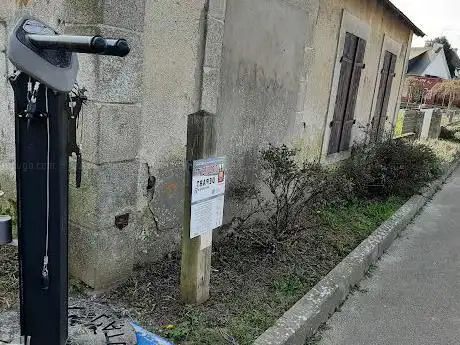 Station de réparation pour vélos en libre accès