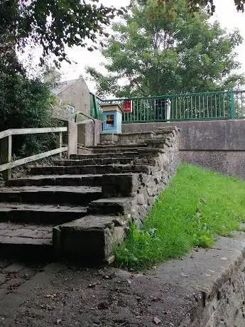 The Canal Bookshare