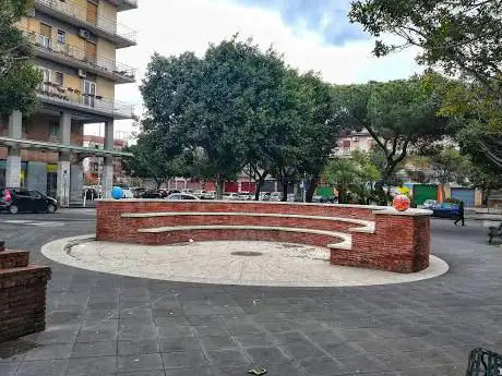 Photo de PIAZZA S.MARIA DEL CARMELO